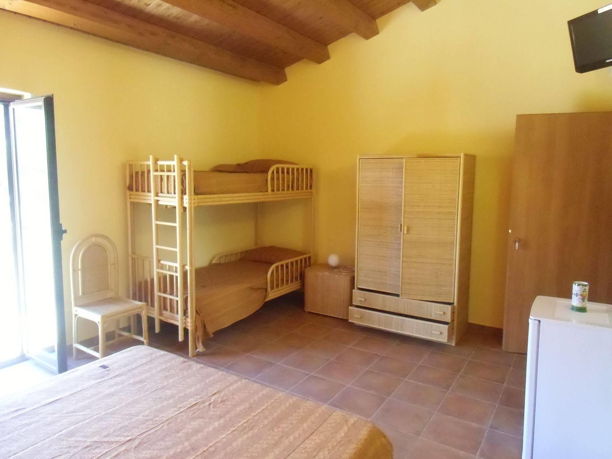 Vila Stella Di Sicilia San Fratello Exteriér fotografie
